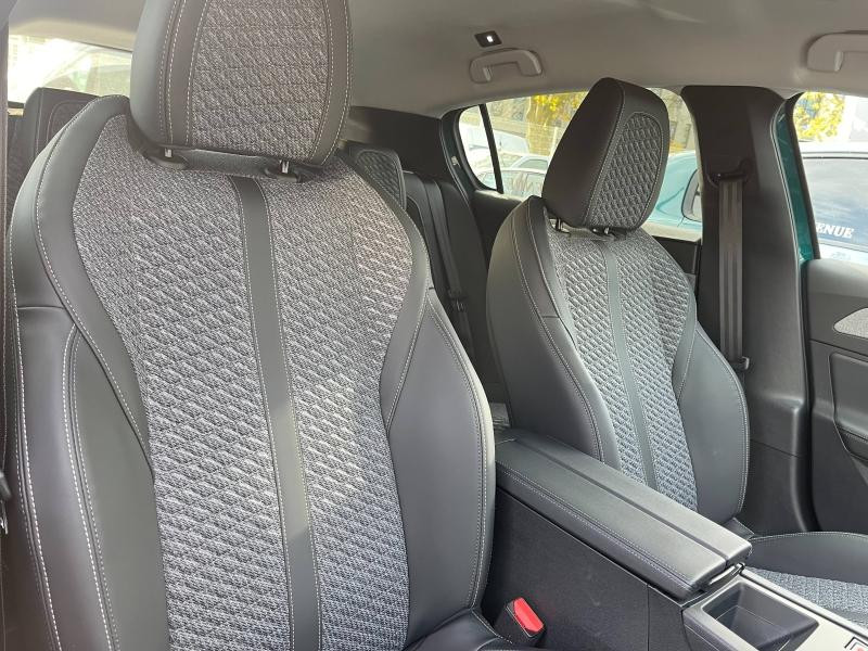 Used PEUGEOT 308 1.2 Hybrid 145ch Allure e-DCS6 2025 Bleu € 32490 in Nancy