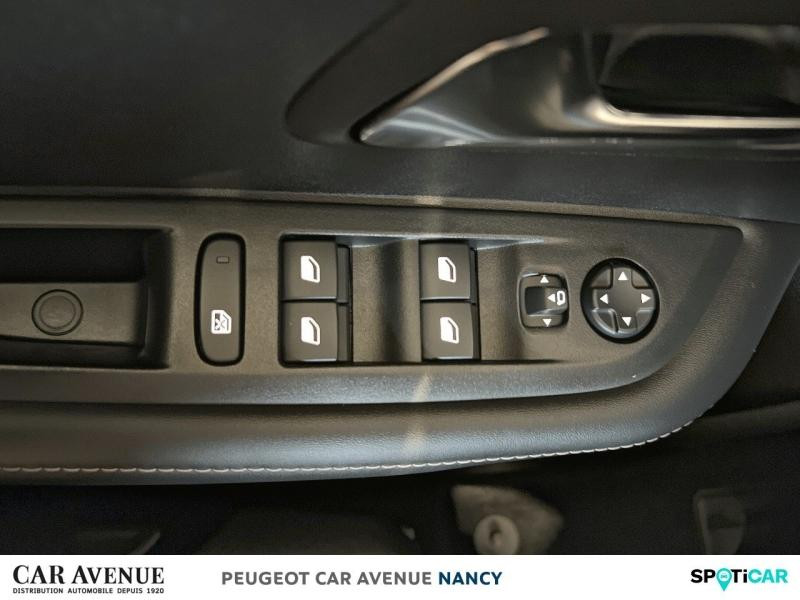 Used PEUGEOT 208 1.2 Hybrid 100ch Allure e-DCS6 2024 Bleu Vertigo (V) € 20890 in Nancy