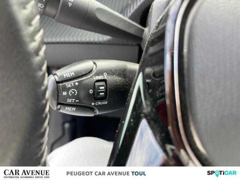 Used PEUGEOT 208 1.2 PureTech 75ch S&S Active 2020 Rouge Elixir € 10290 in Nancy