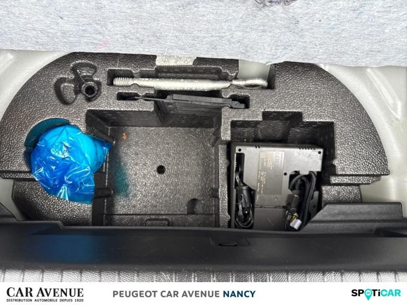 Used PEUGEOT 208 e-208 136ch Style 2023 Gris Artense (M) € 16590 in Nancy