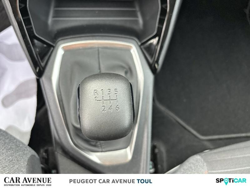 Used PEUGEOT 208 1.2 PureTech 100ch S&S Active 2020 Rouge Elixir € 11990 in Nancy