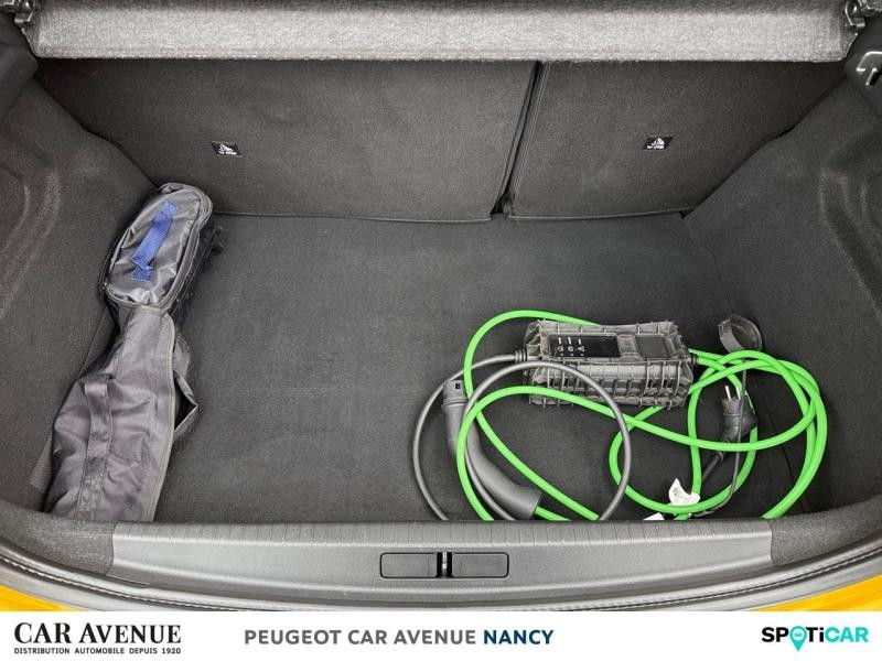 Occasion PEUGEOT 208 e-208 136ch Active 2020 Jaune Faro 12690 € à Nancy