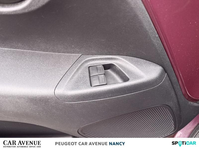 Occasion PEUGEOT 108 1.2 PureTech Envy 5p 2016 Red Purple 8490 € à Nancy