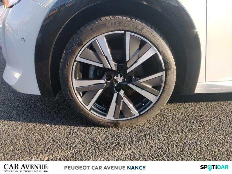 Occasion PEUGEOT 208 1.2 PureTech 100ch S&S GT EAT8 2021 Blanc nacré 14990 € à Nancy