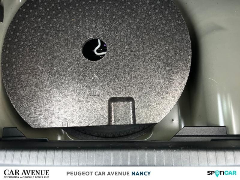 Used PEUGEOT 208 1.2 PureTech 100ch S&S Active 2024 Noir Perla Nera (M) € 14990 in Nancy