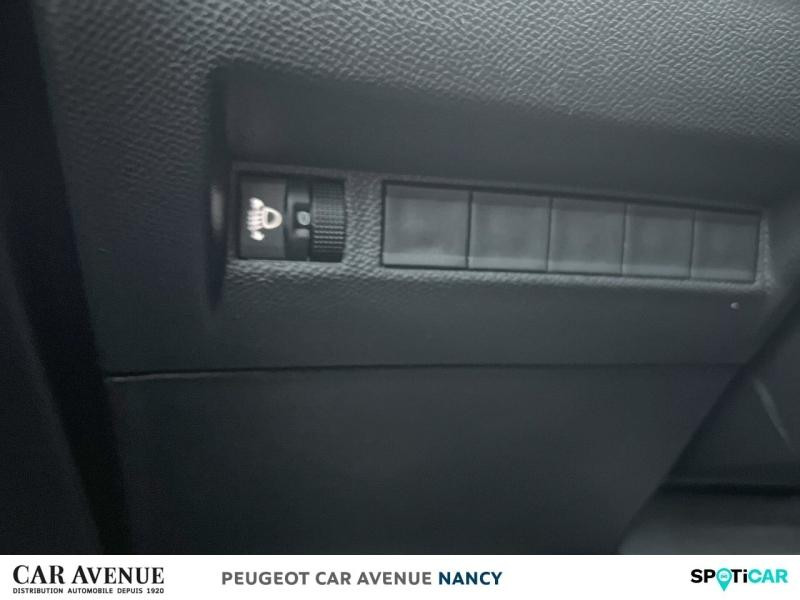 Used PEUGEOT 208 1.2 PureTech 100ch S&S Active 2024 Noir Perla Nera (M) € 14990 in Nancy
