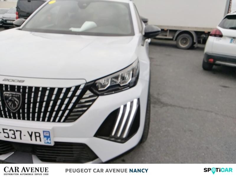 Used PEUGEOT 2008 1.2 100ch S&S Allure 2024 Blanc Okénite (M) € 19790 in Nancy