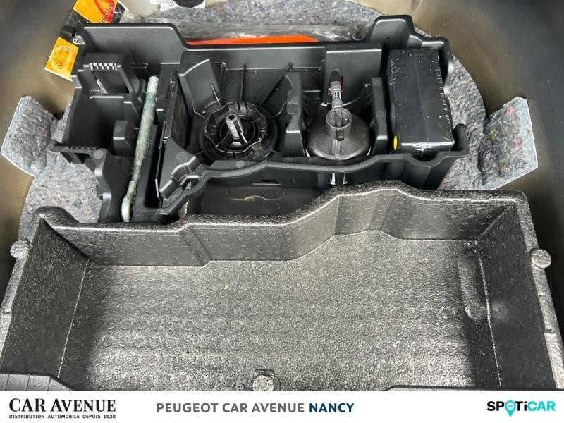 Occasion PEUGEOT 2008 1.2 PureTech 130ch S&S Allure EAT8 2021 Noir Perla Nera (M) 17590 € à Nancy