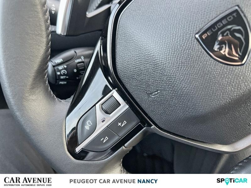Occasion PEUGEOT 208 1.2 Hybrid 100ch Allure e-DCS6 2024 Jaune 18749 € à Nancy