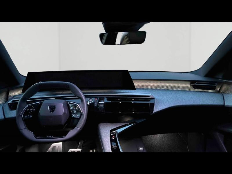 Used PEUGEOT 5008 Hybrid 145ch GT Exclusive e-DCS6 2025 Noir Perla Nera (M) € 45490 in Nancy