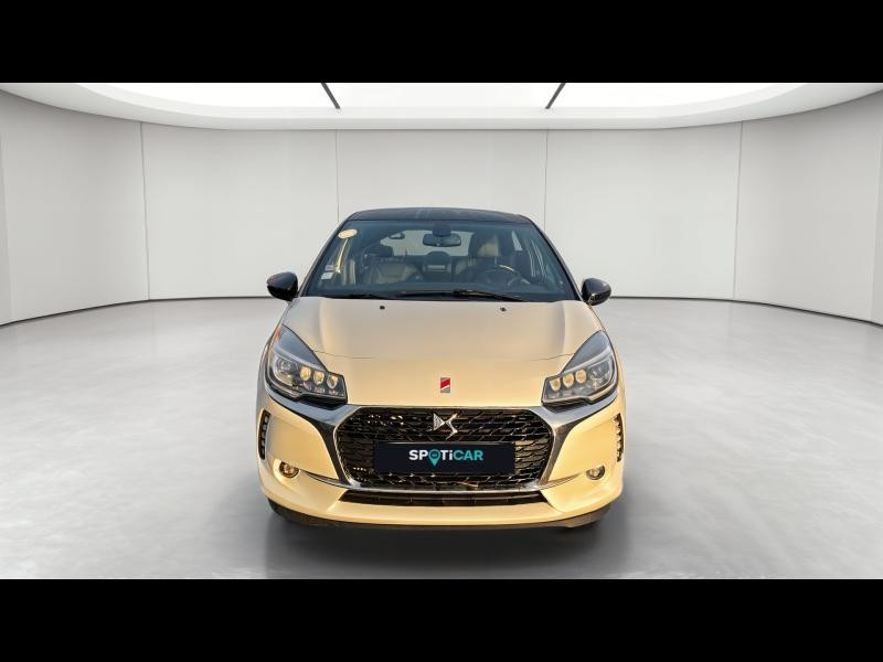 Used DS DS 3 PureTech 110ch Performance Line Automatique 2019 Blanc Nacré (N) - Toit Noir Onyx € 12517 in Nancy