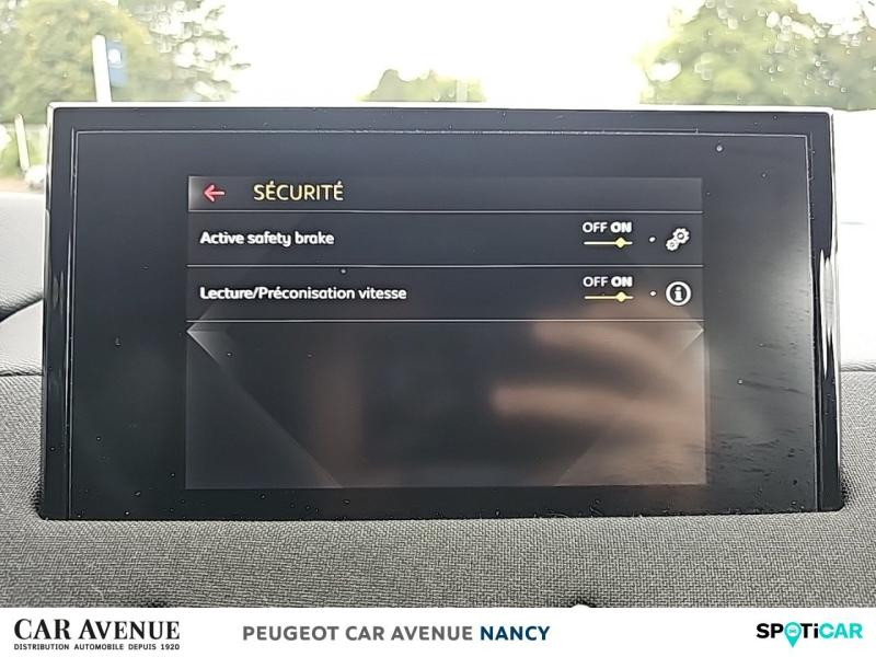 Used DS DS 3 Crossback PureTech 100ch Chic 2021 Blanc Banquise (O) € 12998 in Nancy