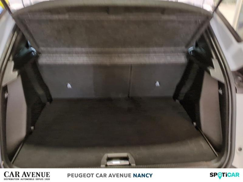 Used PEUGEOT 2008 1.2 PureTech 100ch S&S Allure 2024 Blanc Okénite (M) € 15391 in Nancy