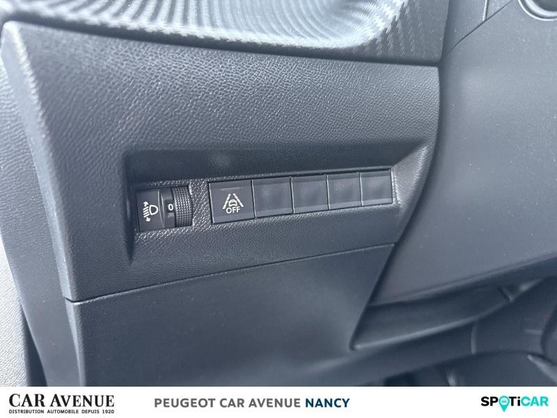Used PEUGEOT 2008 1.2 PureTech 100ch S&S Style 2021 Gris Artense (M) € 12114 in Nancy