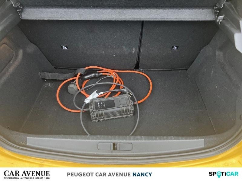 Used PEUGEOT 208 e-208 136ch Active 2021 Jaune € 13789 in Nancy
