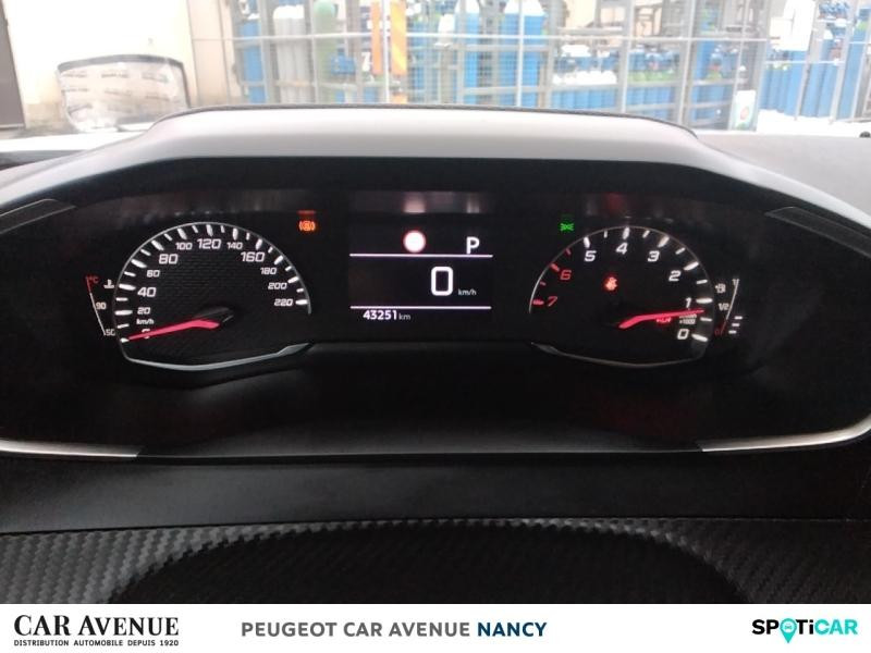 Used PEUGEOT 2008 1.2 PureTech 130ch S&S Style EAT8 2021 Blanc banquise (O) € 16999 in Nancy