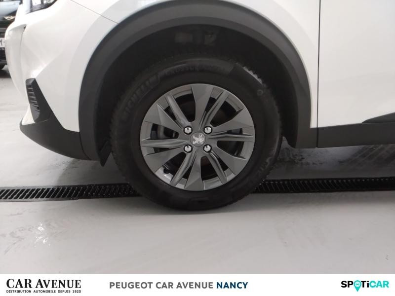 Used PEUGEOT 2008 1.2 PureTech 130ch S&S Active Pack EAT8 2022 Blanc banquise (O) € 16400 in Nancy