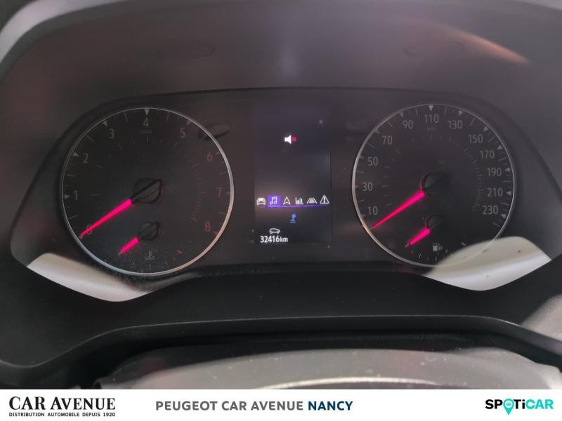 Used RENAULT Captur 1.0 Eco-G 100ch Evolution 2023 Gris Highland/Noir Etoile € 16460 in Nancy