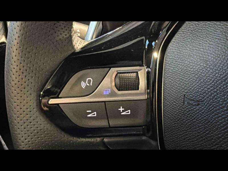 Used PEUGEOT 208 1.2 Hybrid 110ch GT Exclusive e-DCS6 2025 Noir Perla Nera (M) € 26990 in Nancy