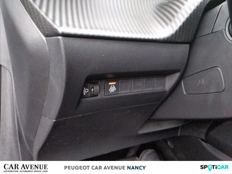 Used PEUGEOT 208 e-208 136ch Style 2022 Noir Perla Nera (M) € 15964 in Nancy