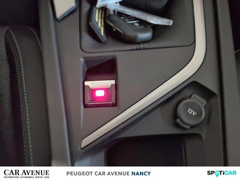Occasion PEUGEOT 308 1.2 PureTech 130ch S&S Allure 2024 Vert 19750 € à Nancy