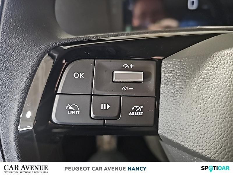 Used PEUGEOT Expert Fg M 1.5 BlueHDi 120ch S&S 2025 Blanc € 29300 in Nancy