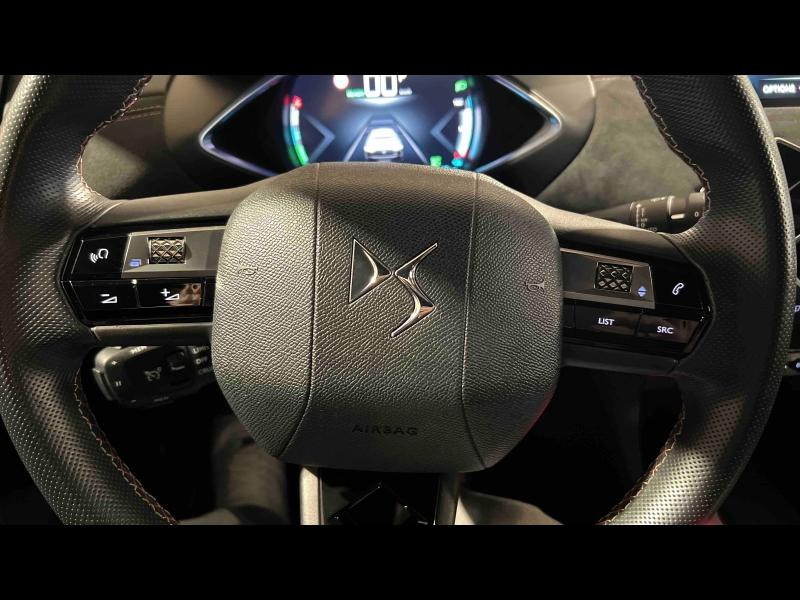 Used DS DS 3 Crossback E-Tense Performance Line + 4cv 2021 Cristal Pearl (M) - Toit Noir Perla Nera € 19193 in Nancy