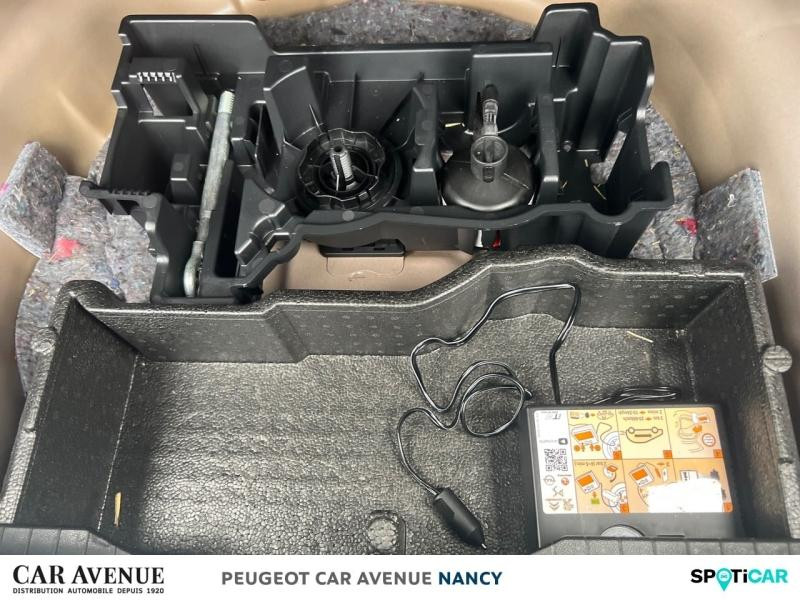 Occasion PEUGEOT 2008 1.2 PureTech 100ch S&S Style 2021 Orange 15209 € à Nancy