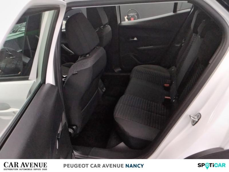 Used PEUGEOT 2008 1.2 PureTech 130ch S&S Active Pack EAT8 2022 Blanc banquise (O) € 16400 in Nancy