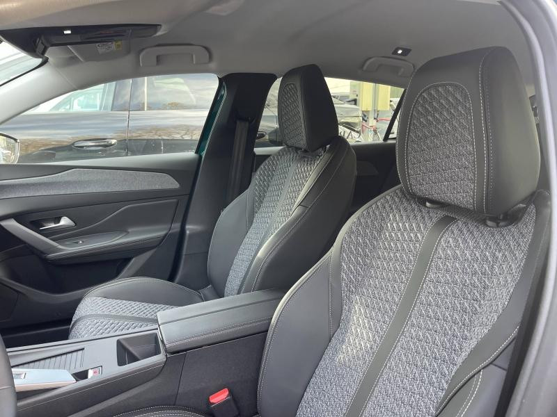 Used PEUGEOT 308 1.2 Hybrid 145ch Allure e-DCS6 2025 Bleu € 32490 in Nancy