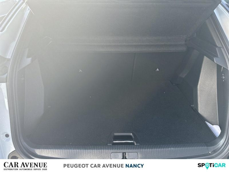 Used PEUGEOT 2008 1.2 Hybrid 145ch GT e-DCS6 2025 Blanc Okénite (M) € 32290 in Nancy