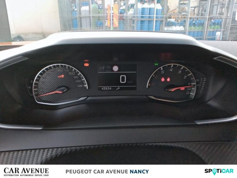 Used PEUGEOT 2008 1.2 PureTech 100ch S&S Style 2021 Orange € 14344 in Nancy