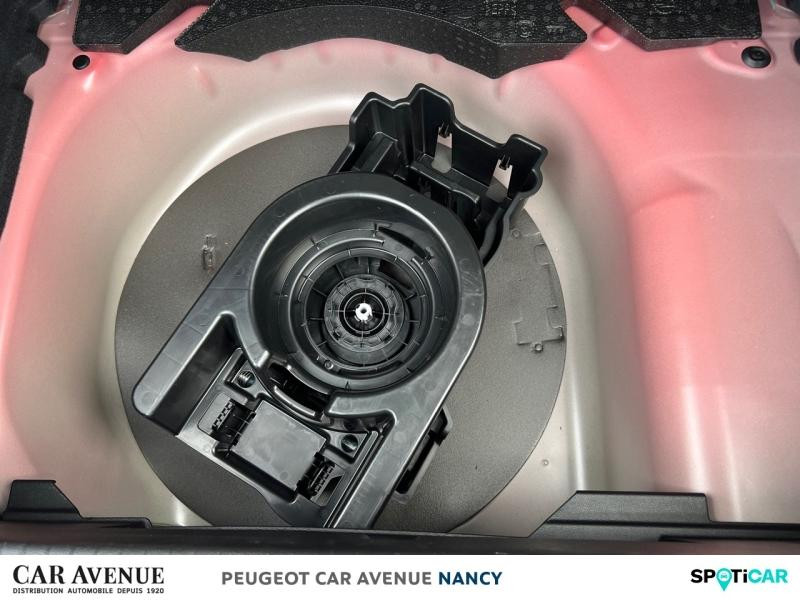 Used PEUGEOT 208 1.2 Hybrid 100ch Allure e-DCS6 2024 Rouge Elixir (V) € 18988 in Nancy