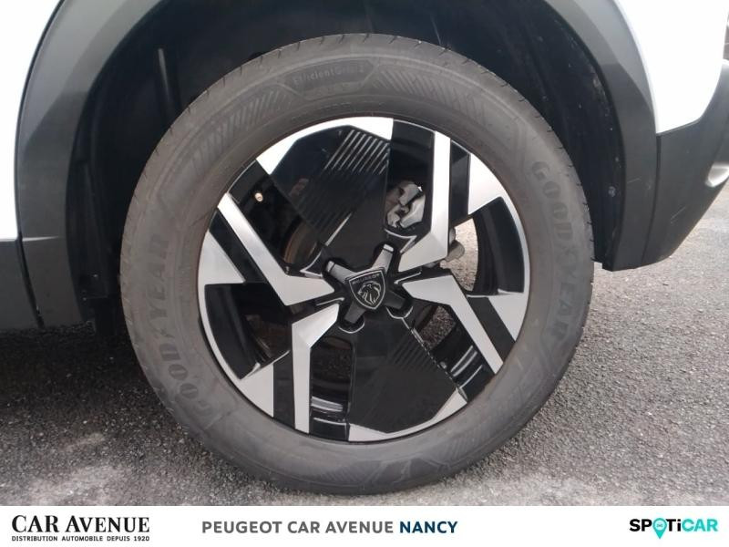Used PEUGEOT 2008 1.2 100ch S&S Allure 2024 Blanc Okénite (M) € 18168 in Nancy