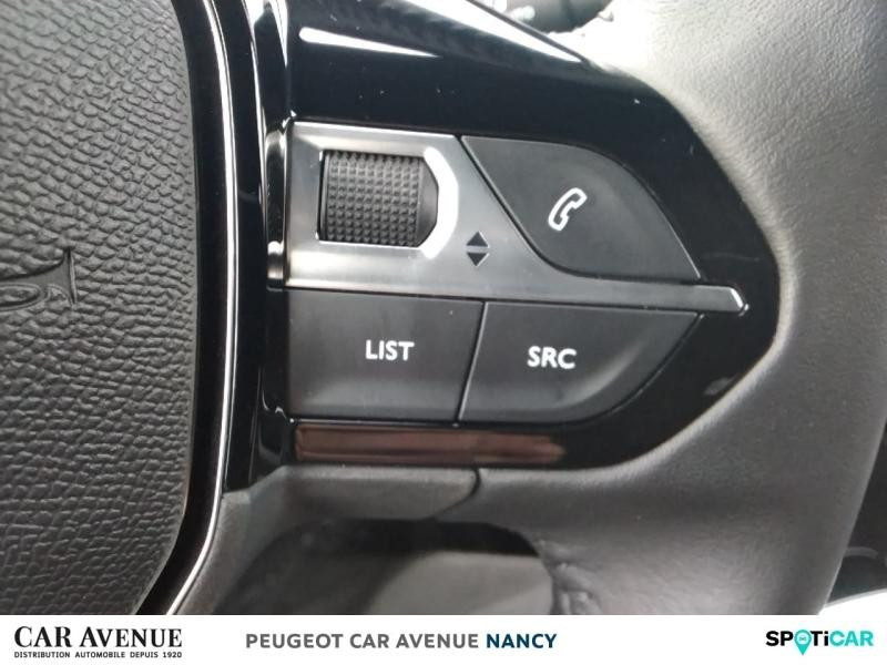 Used PEUGEOT 2008 1.2 100ch S&S Allure 2024 Blanc Okénite (M) € 18168 in Nancy