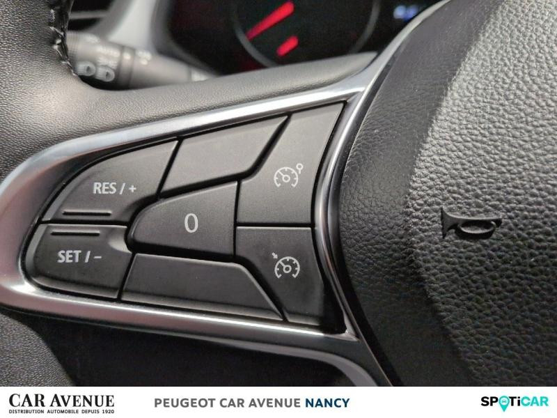 Used RENAULT Captur 1.0 Eco-G 100ch Evolution 2023 Gris Highland/Noir Etoile € 16460 in Nancy