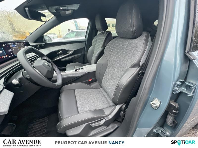 Used PEUGEOT 3008 1.2 Hybrid 136ch Allure e-DCS6 2025 Bleu Ingaro (M) € 32450 in Nancy