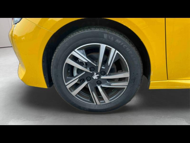 Occasion PEUGEOT 208 1.2 PureTech 100ch S&S Allure EAT8 2024 Jaune 17490 € à Nancy