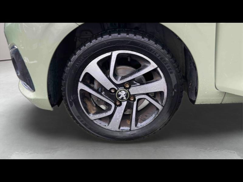 Used PEUGEOT 108 VTi 72 Collection S&S 4cv 5p 2020 Smooth Green (M) € 11584 in Nancy