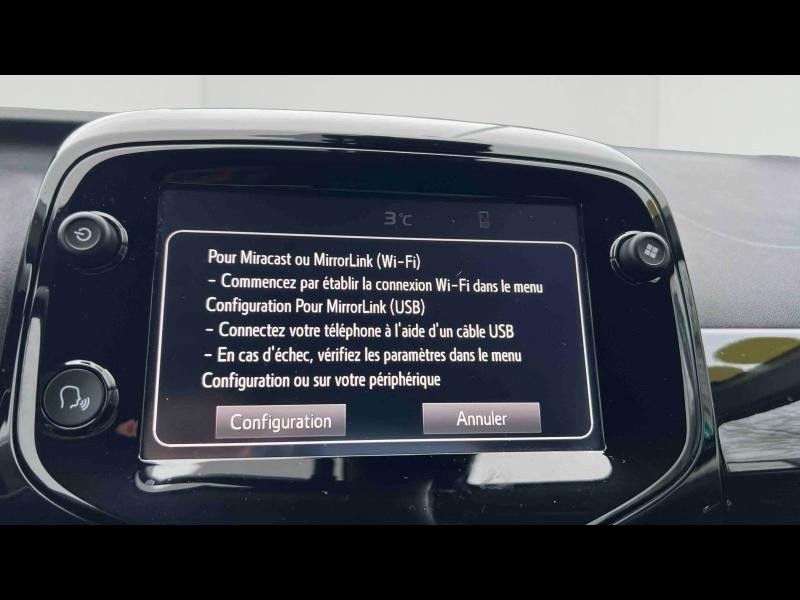 Used PEUGEOT 108 VTi 72 Collection S&S 4cv 5p 2020 Smooth Green (M) € 11584 in Nancy