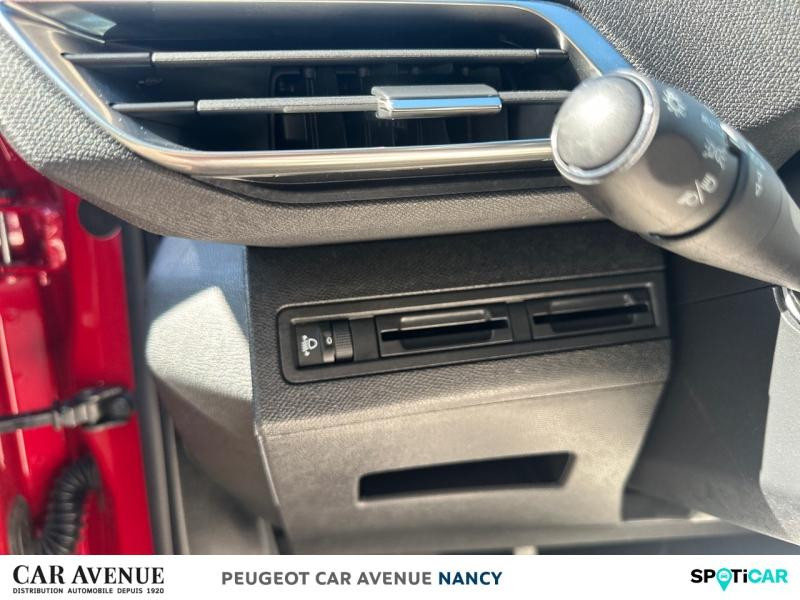 Occasion PEUGEOT 3008 1.2 PureTech 130ch S&S Style 2021 Rouge Ultimate (V) 12890 € à Nancy