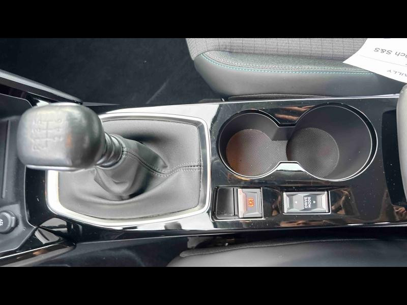 Occasion PEUGEOT 208 1.2 PureTech 100ch S&S Allure 2022 Blanc Banquise (O) 14517 € à Nancy