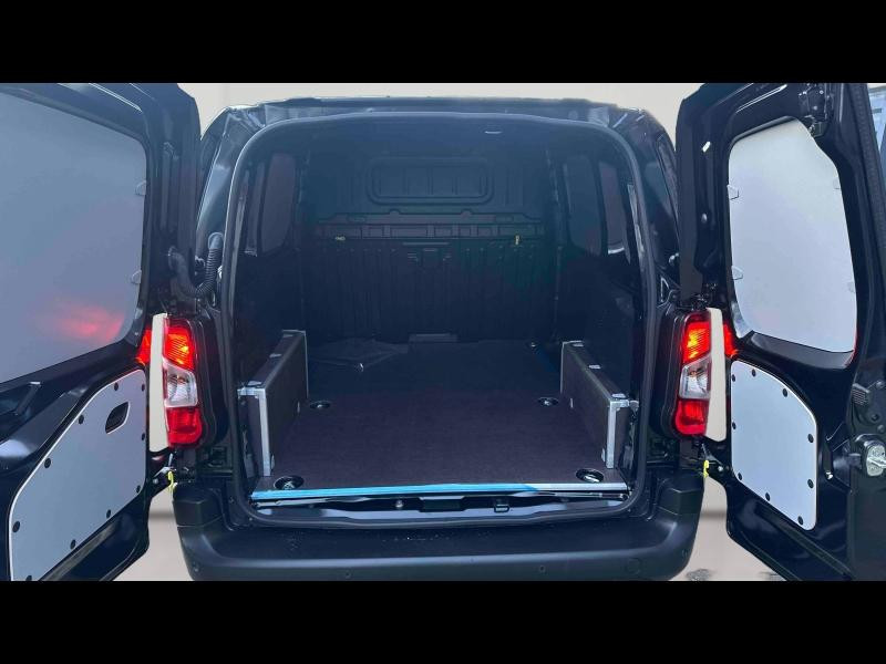 Occasion PEUGEOT Partner M Diesel 130ch automatique 2026 Noir Perla Nera Métal 26900 € à Nancy