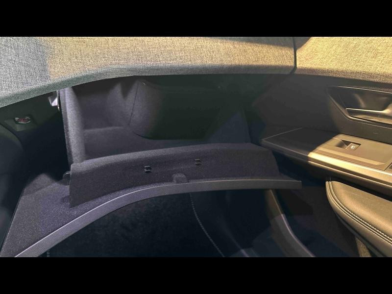 Occasion PEUGEOT 3008 1.2 Hybrid 145ch GT Exclusive e-DCS6 2026 Gris Titane (M) 43490 € à Nancy