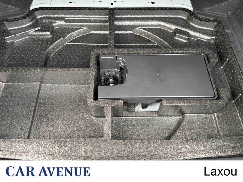 Occasion PEUGEOT 308 1.2 PureTech 130ch S&S Allure EAT8 2023 Blanc Okénite (M) 18181 € à Nancy