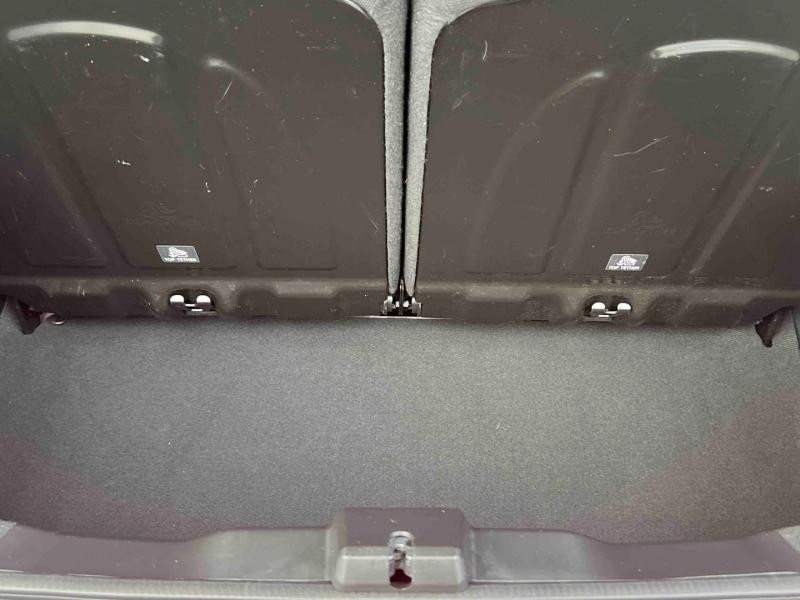 Used PEUGEOT 108 VTi 72 Style S&S 4cv 5p 2021 Rouge Scarlet (O) € 11183 in Nancy