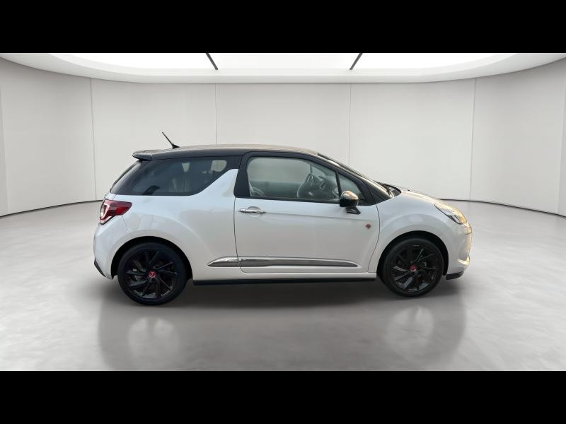 Used DS DS 3 PureTech 110ch Performance Line Automatique 2019 Blanc Nacré (N) - Toit Noir Onyx € 11998 in Nancy