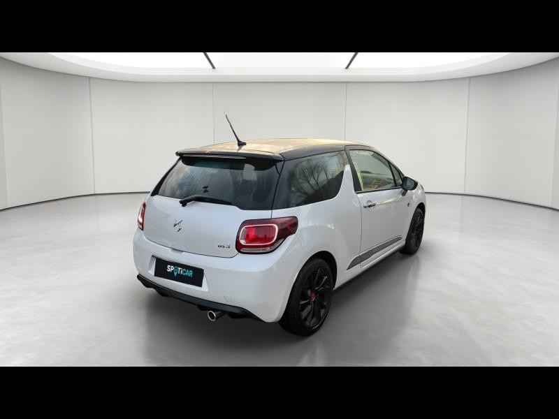 Used DS DS 3 PureTech 110ch Performance Line Automatique 2019 Blanc Nacré (N) - Toit Noir Onyx € 11998 in Nancy