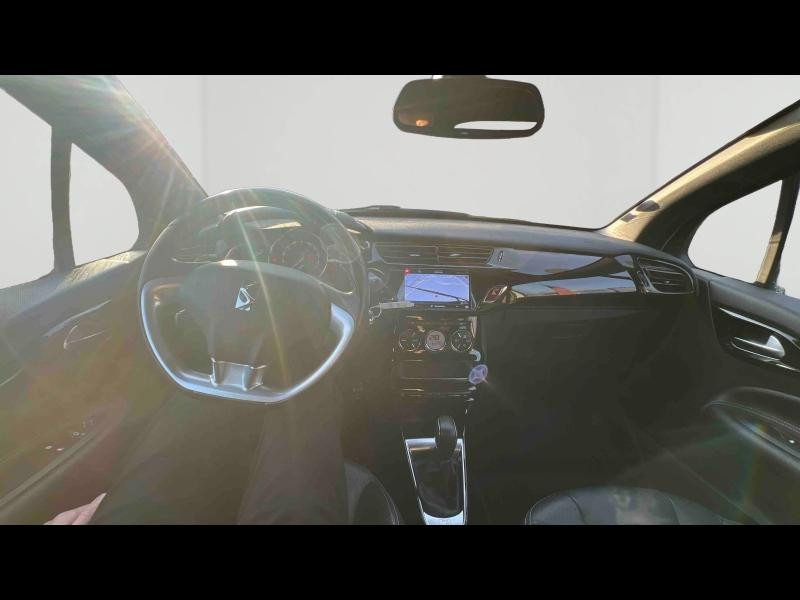 Used DS DS 3 PureTech 110ch Performance Line Automatique 2019 Blanc Nacré (N) - Toit Noir Onyx € 11998 in Nancy