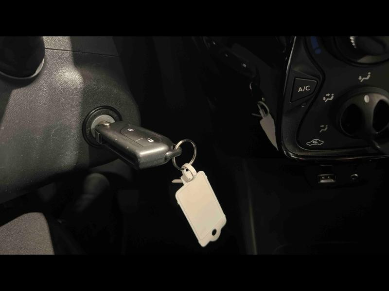 Used PEUGEOT 108 VTi 72 Style S&S 4cv 5p 2021 Gris Galaxite (M) € 10581 in Nancy